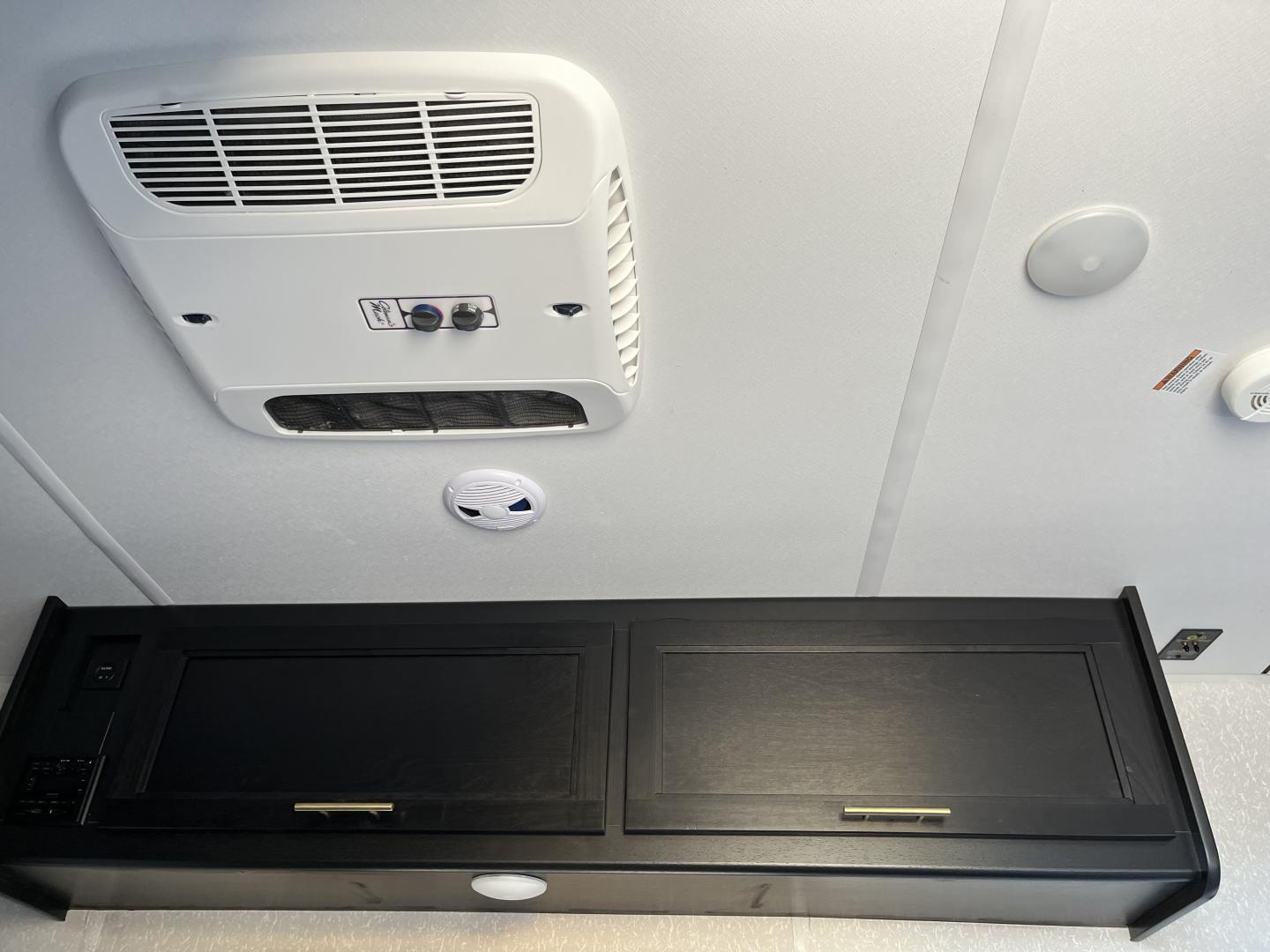 ./imagenes/INVOICE/2019/17446/CASA RODANTE FOREST RIVER WOLF PUP (27).JPG